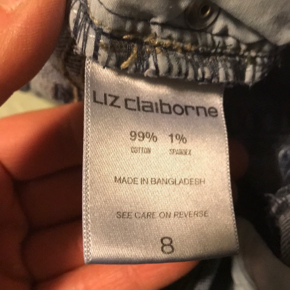 Liz Claiborne City Fit Straight Leg Jeans Sz 8 - Picture 3 of 5